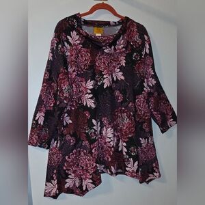 Ruby Rd Women's Split Cowl Neck Bold Blooms Dew Drop Printed Knit Sharkbite Top